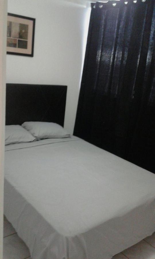 Beach Front Apt Isla Verde 3 Appartamento San Juan Camera foto